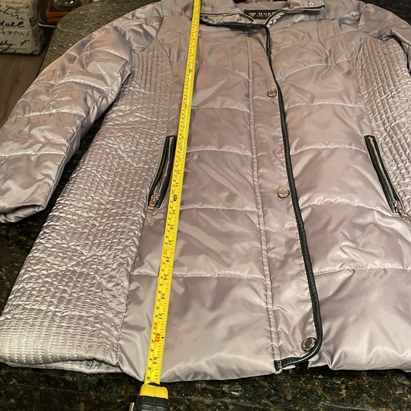 Guess silver/light grey medium length parka. - Picture 6 of 10
